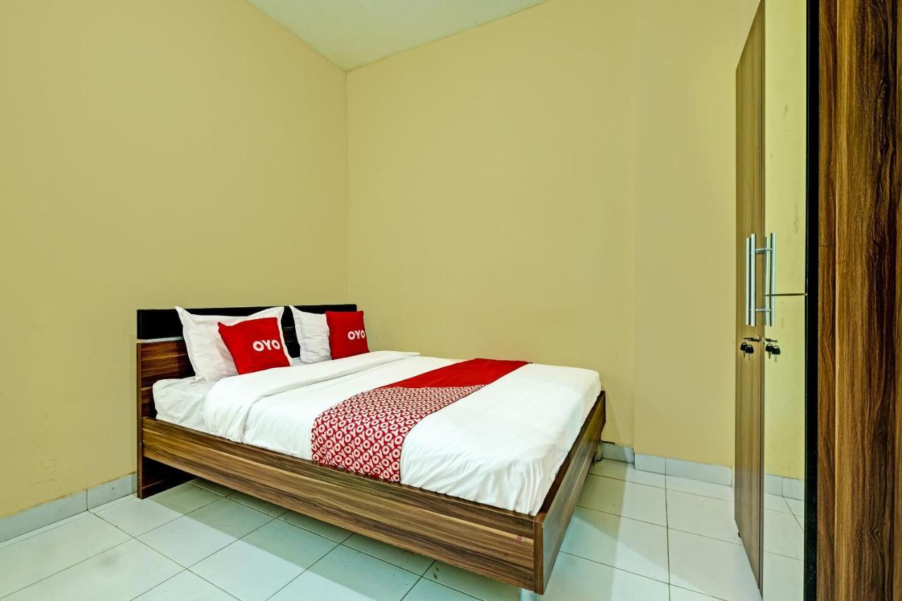 Oyo 91532 Malioboro Guesthouse ยอกยาการ์ตา ภายนอก รูปภาพ